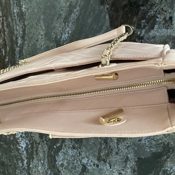TORY BURCH Alexa Flat Tote Shell Pink Gold chain handles - Picture 3 of 11